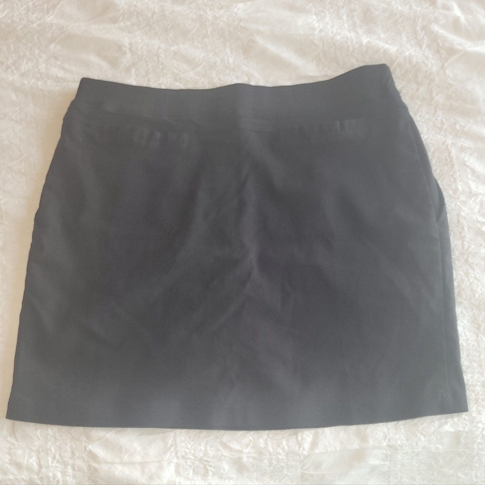 Ajua Black High-Waist Golf Skirt